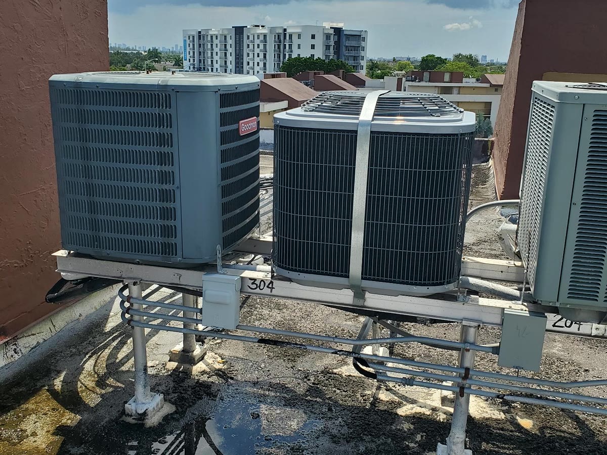 Group of rooftop condenser units