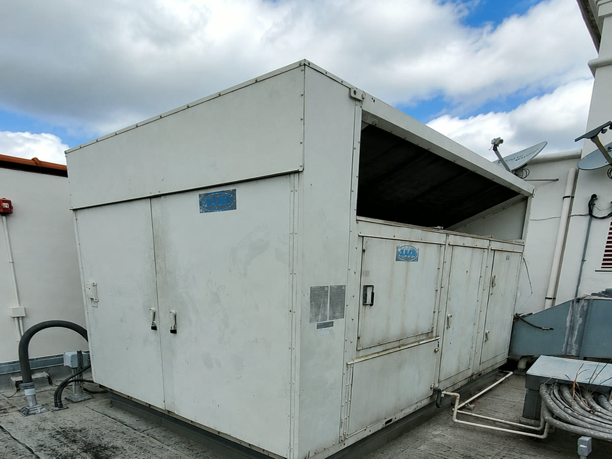 Large commercial rooftop HVAC equipment